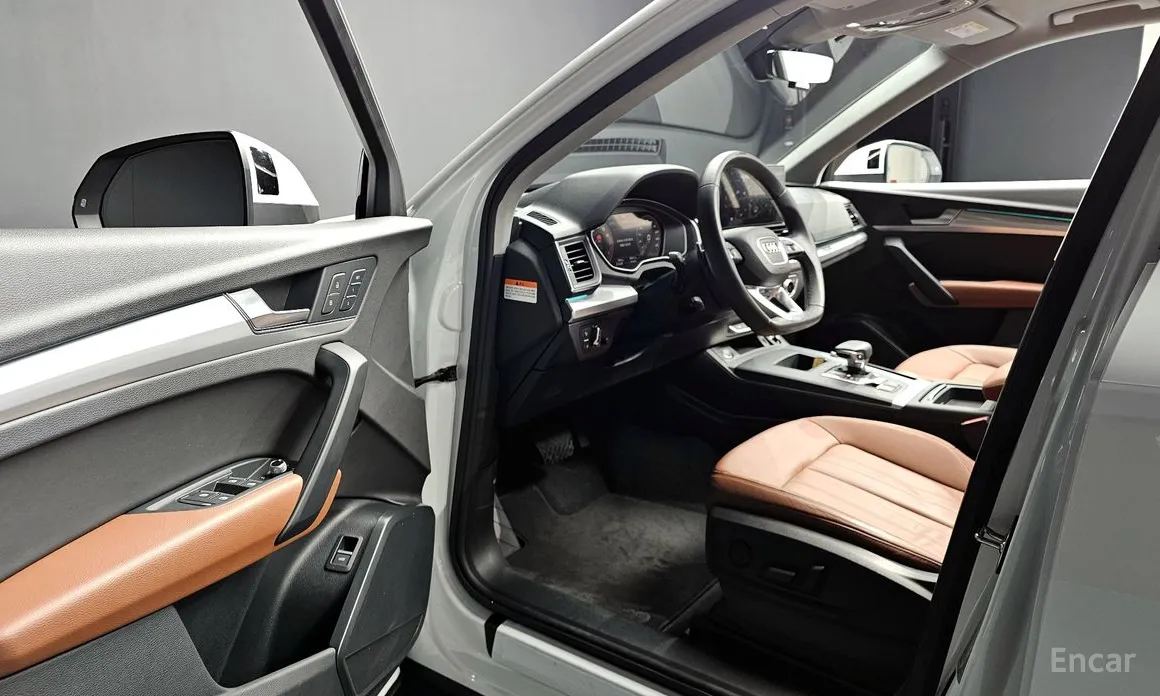 Фото 12 - Audi Q5