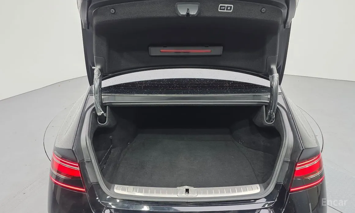 Фото 20 - Genesis G90