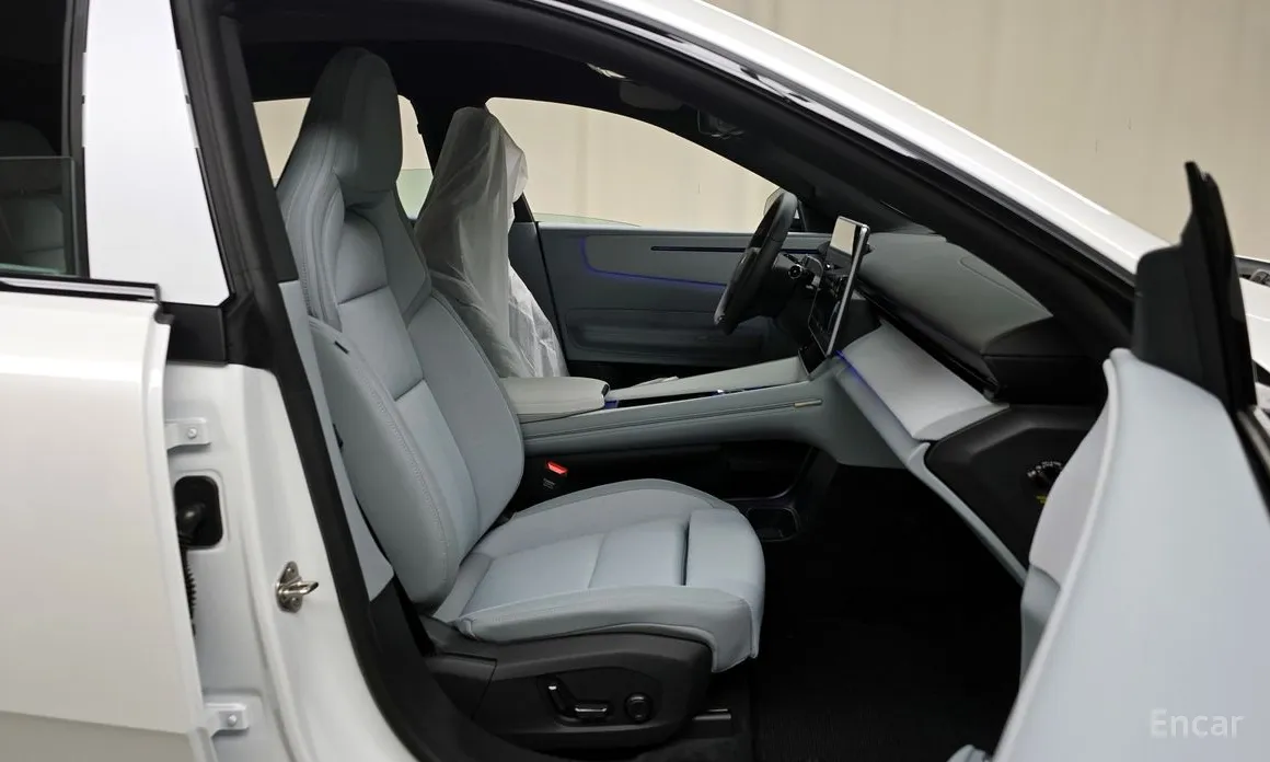 Фото 10 - Polestar 4