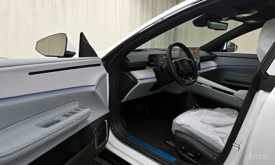 Фото 11 - Polestar 4