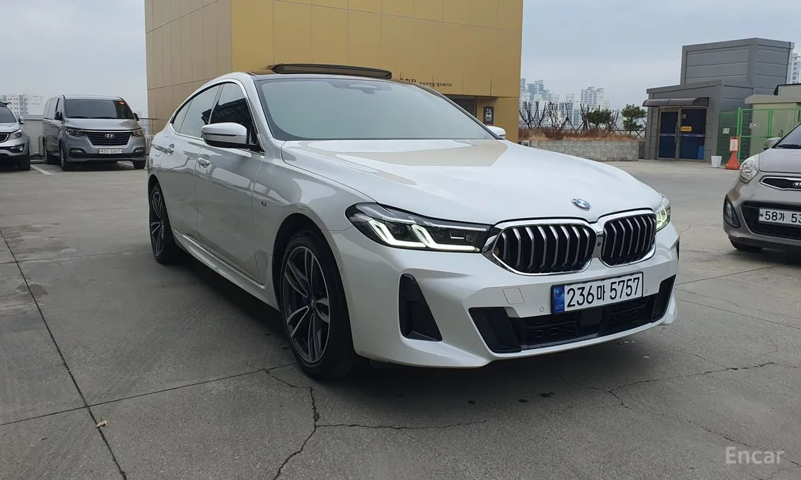 Photo 1 - BMW Gran Turismo