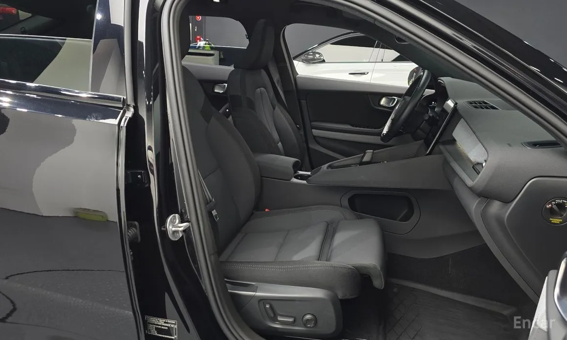 Фото 10 - Polestar 2