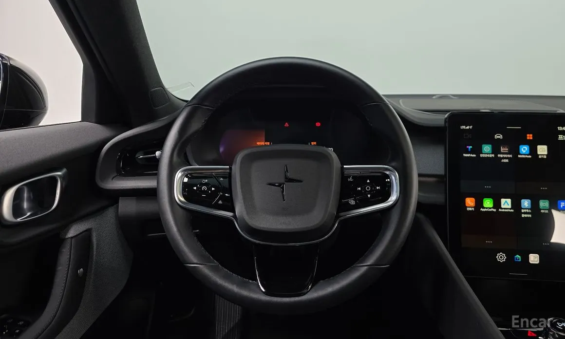 Фото 13 - Polestar 2