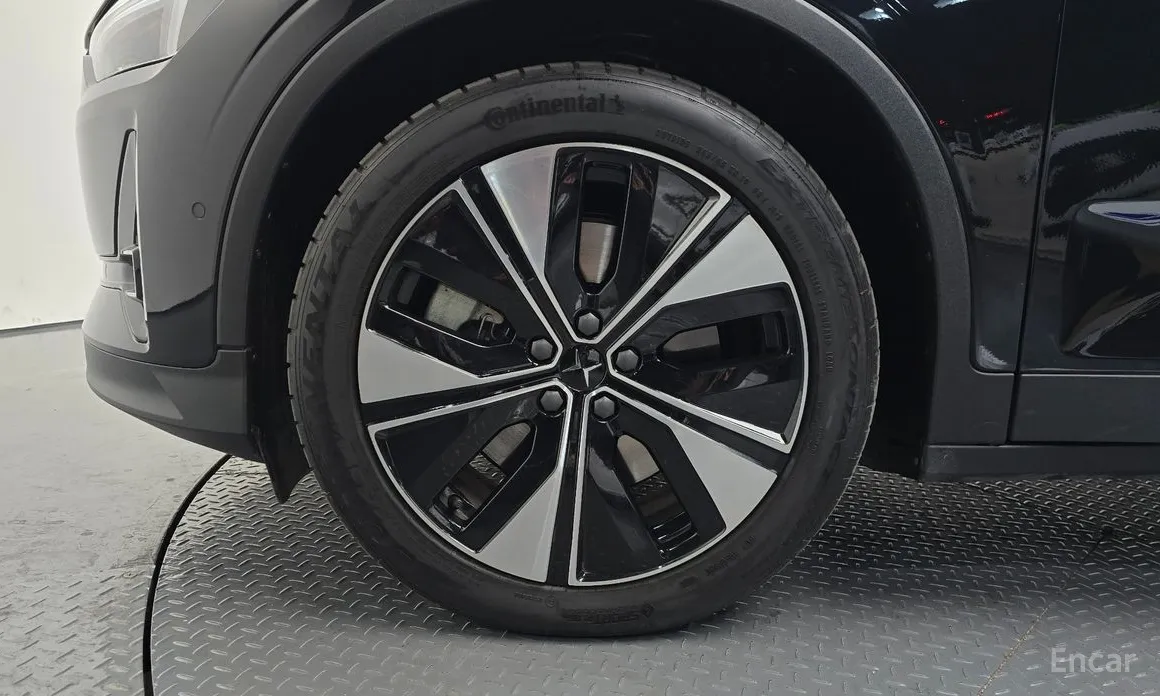 Фото 5 - Polestar 2