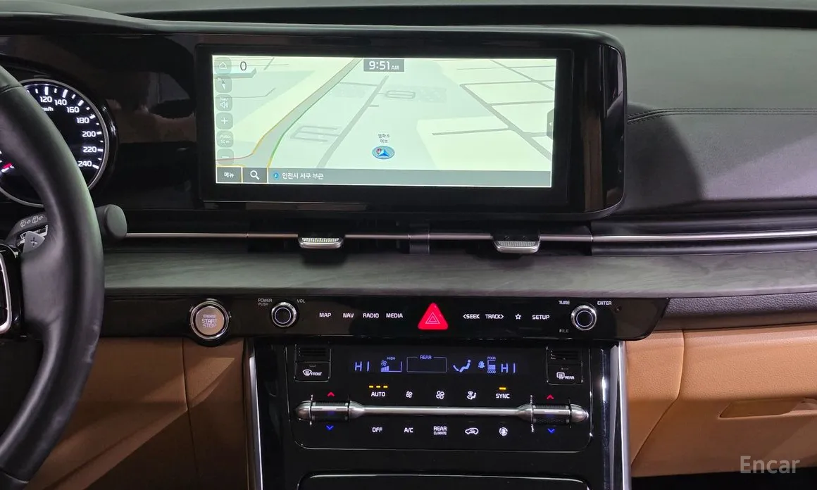 Фото 15 - Kia Carnival