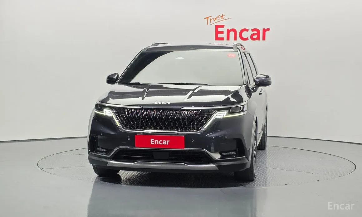 Фото 3 - Kia Carnival