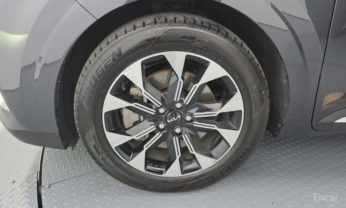 Фото 5 - Kia Carnival