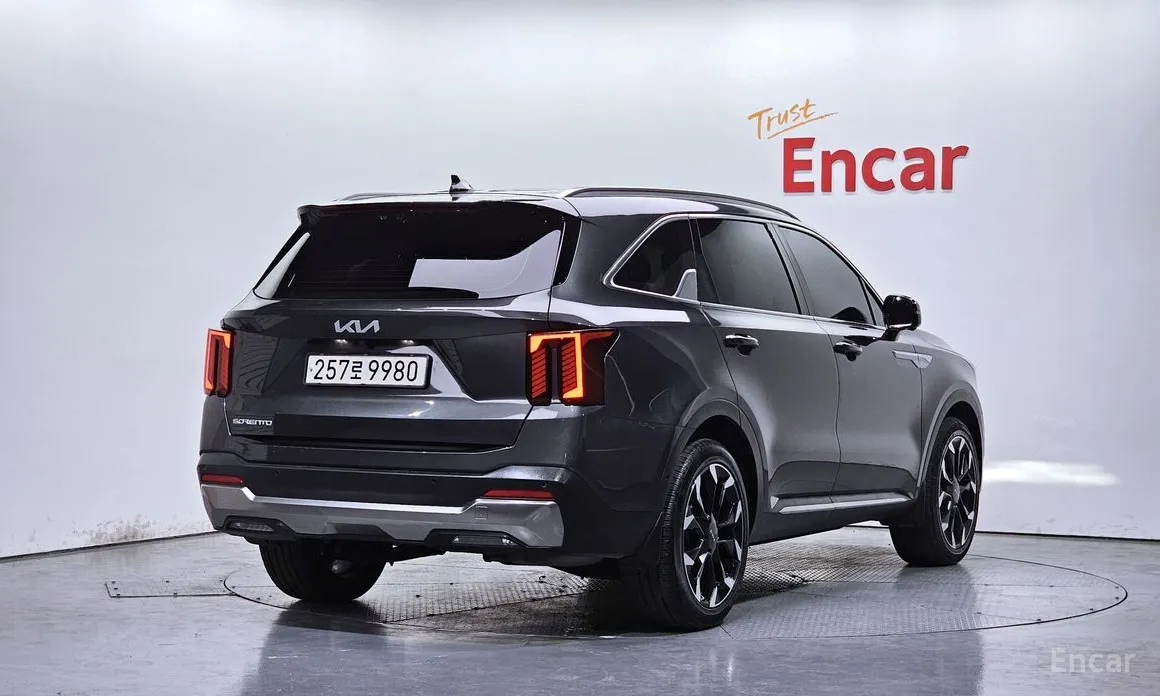 Фото 2 - Kia Sorento