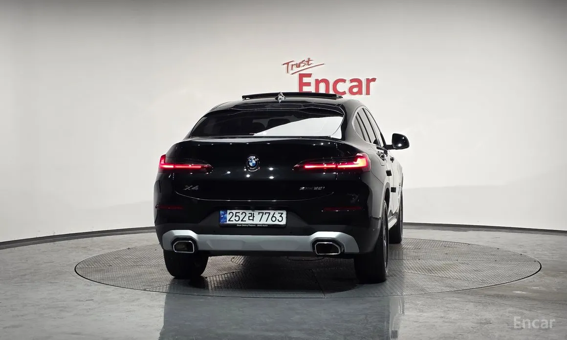 Фото 4 - BMW X4