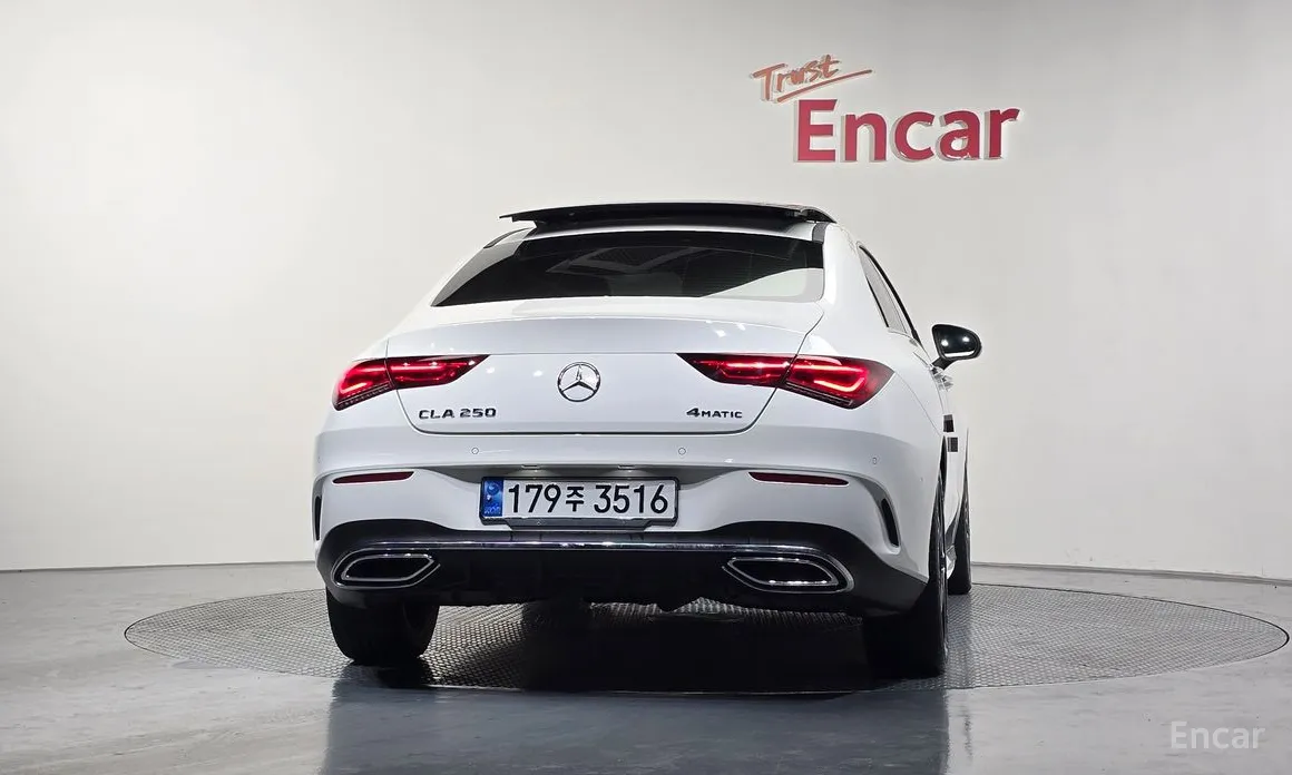 Фото 4 - Mercedes-Benz CLA-Class