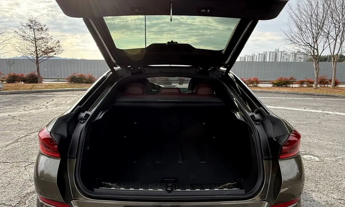 Фото 19 - BMW X6