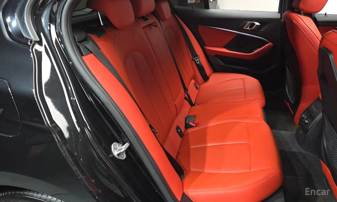 Фото 12 - BMW 1 Series