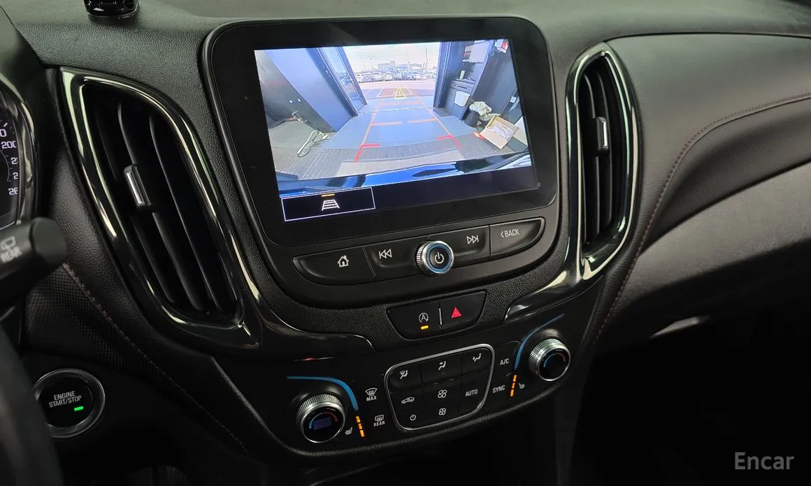 Фото 15 - Chevrolet Equinox