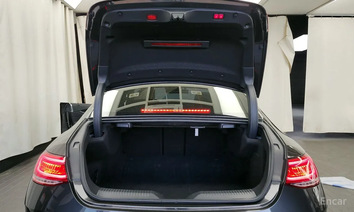 Фото 20 - Mercedes-Benz CLS-Class