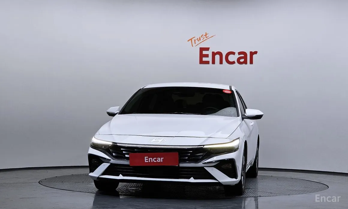 Фото 3 - Hyundai Avante