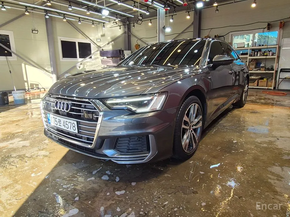 Фото 1 - Audi A6