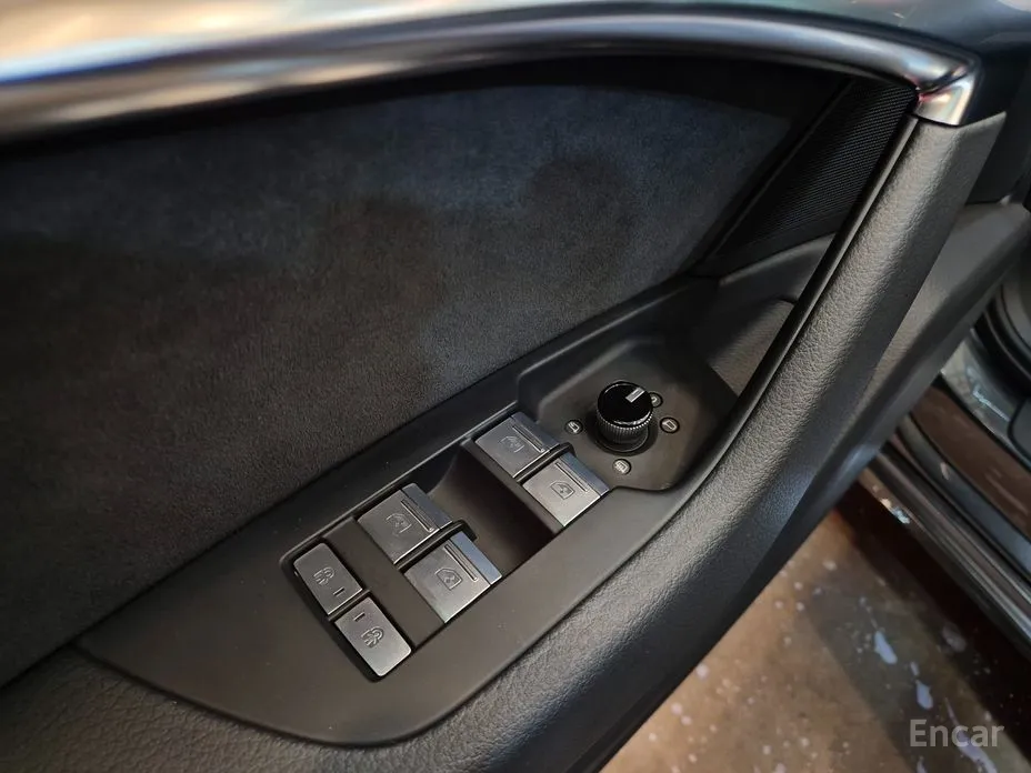 Фото 12 - Audi A6