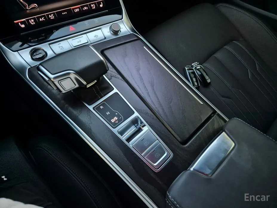 Фото 18 - Audi A6