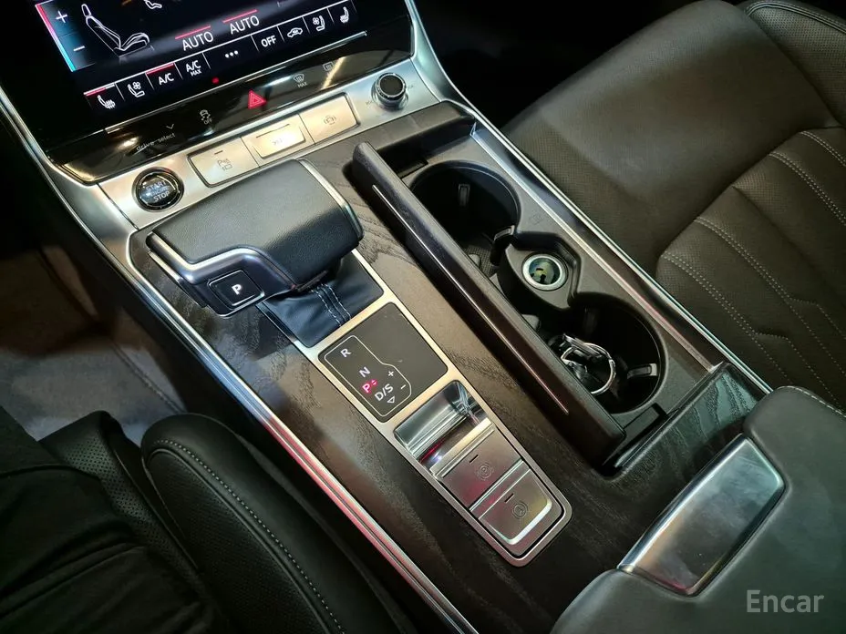 Фото 6 - Audi A6