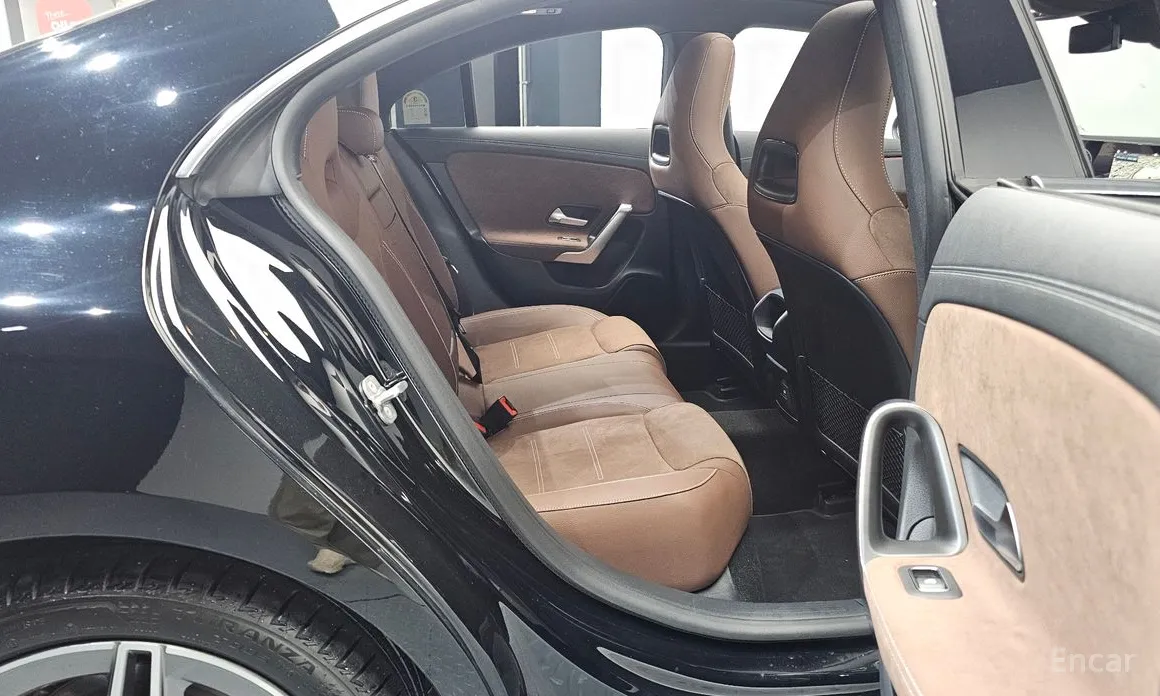 Фото 12 - Mercedes-Benz CLA-Class