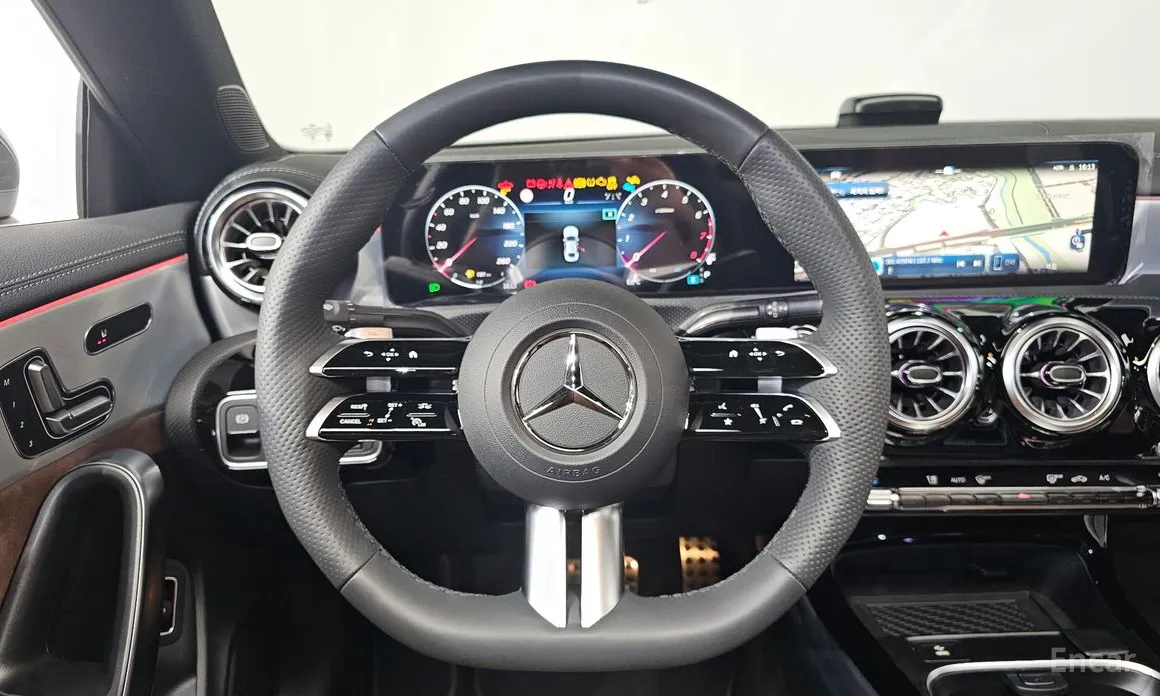 Фото 13 - Mercedes-Benz CLA-Class