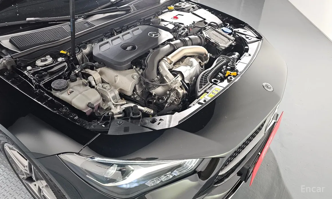 Фото 6 - Mercedes-Benz CLA-Class