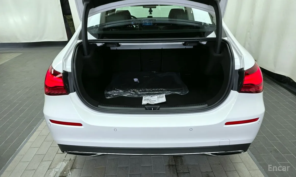 Фото 20 - Mercedes-Benz A-Class