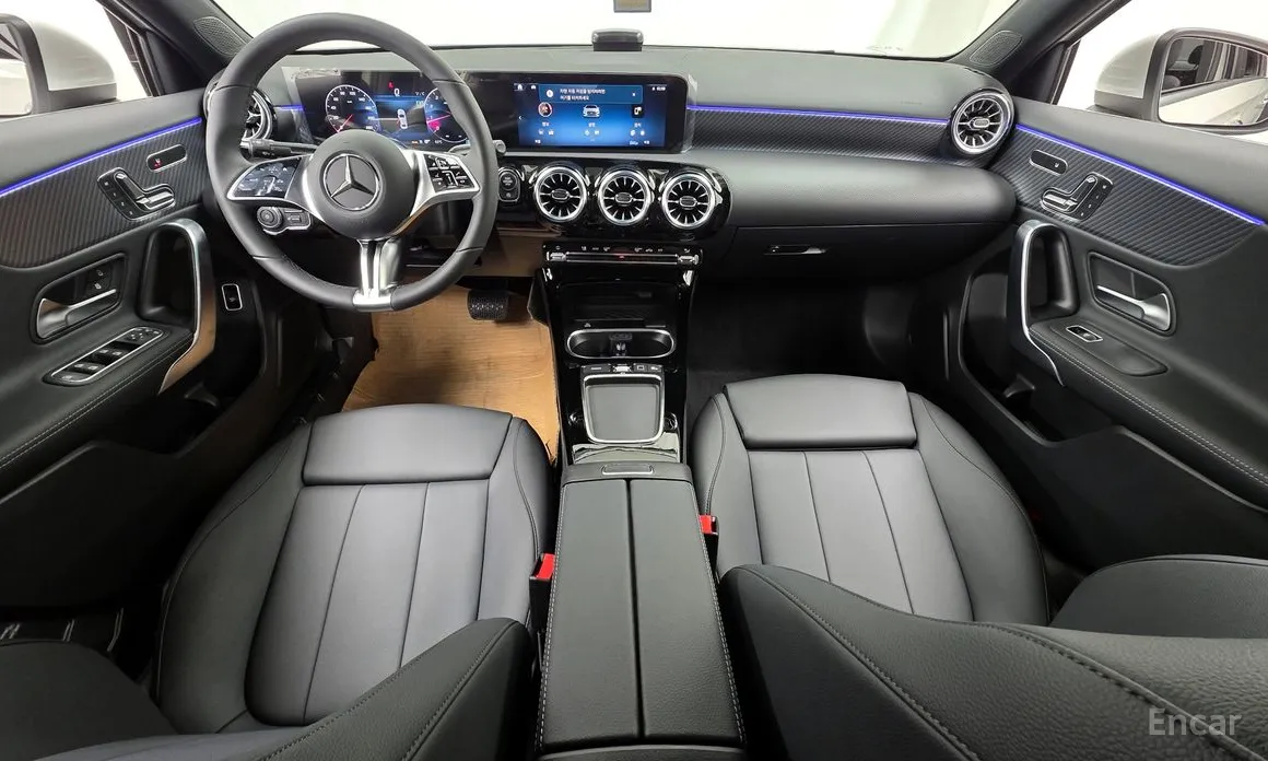 Фото 7 - Mercedes-Benz A-Class