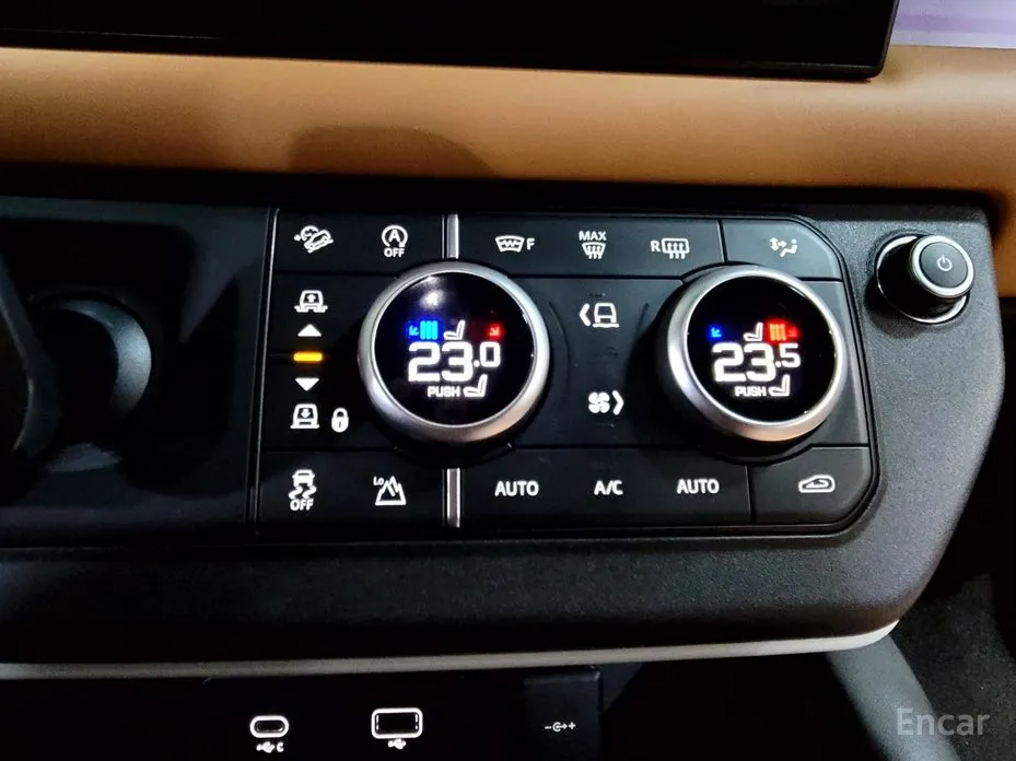 Фото 16 - Land Rover Defender