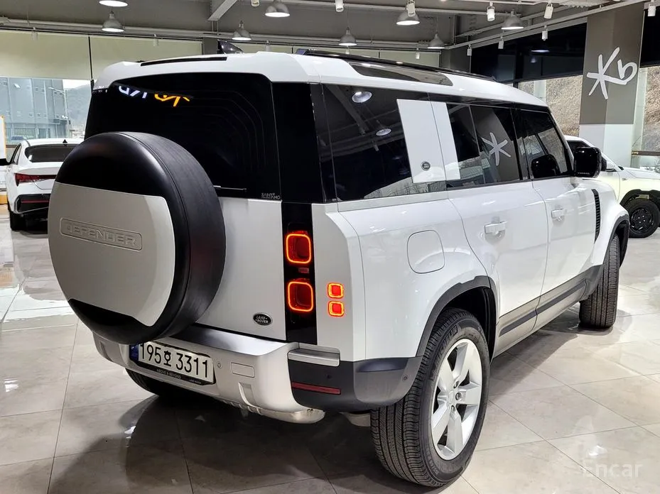 Фото 2 - Land Rover Defender