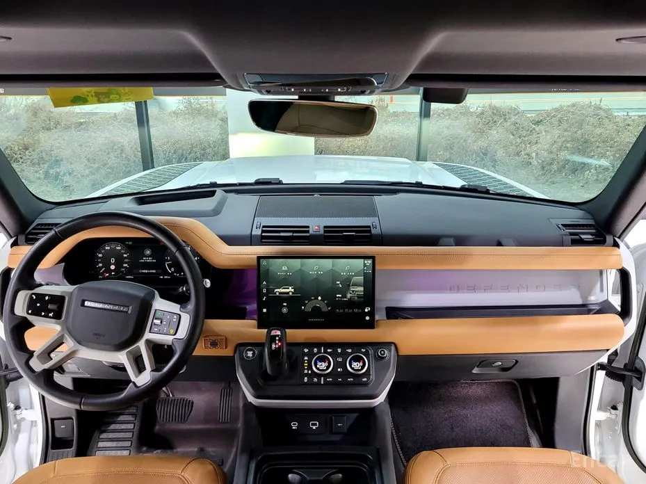 Фото 7 - Land Rover Defender