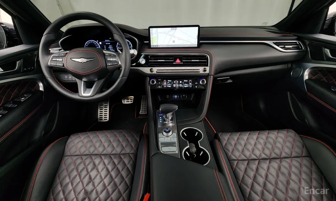 Фото 7 - Genesis G70