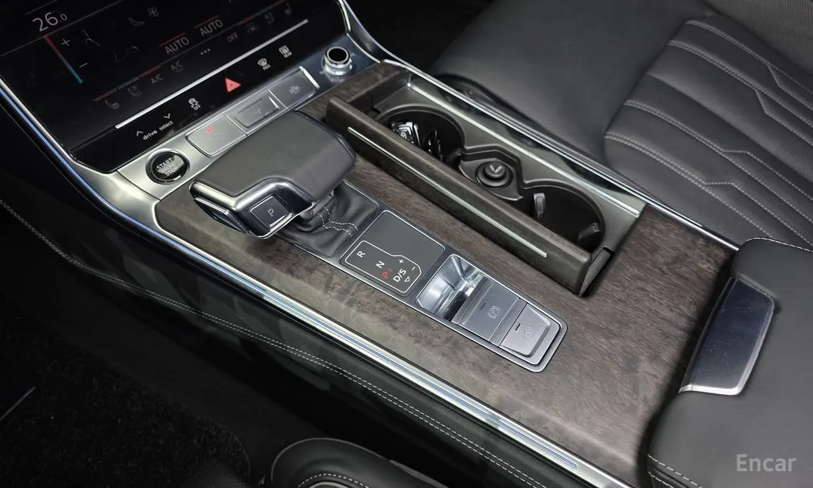 Фото 9 - Audi A7