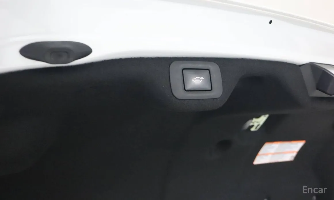 Фото 17 - Lexus ES