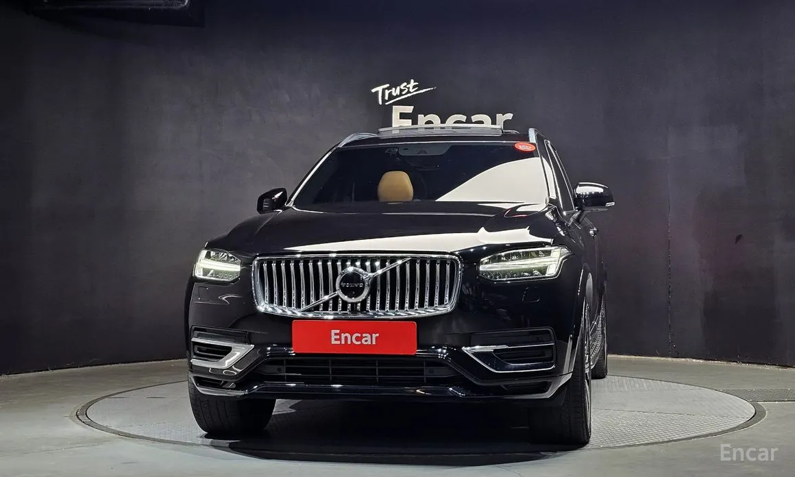 Фото 3 - Volvo XC90
