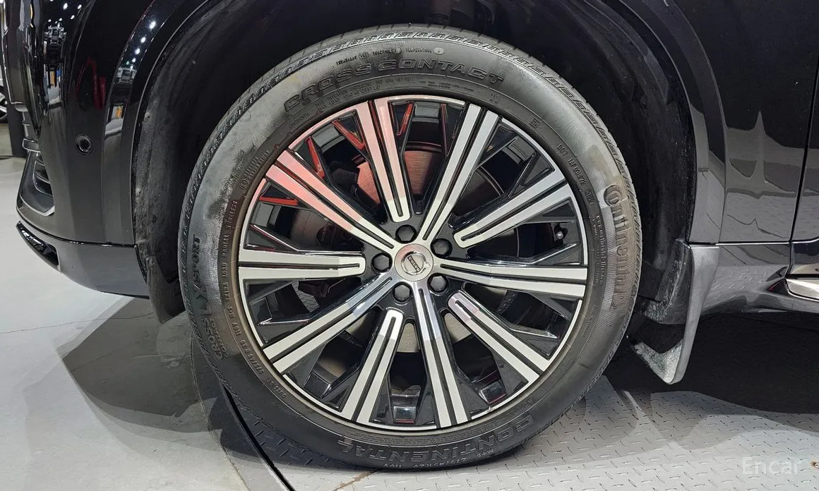 Фото 5 - Volvo XC90