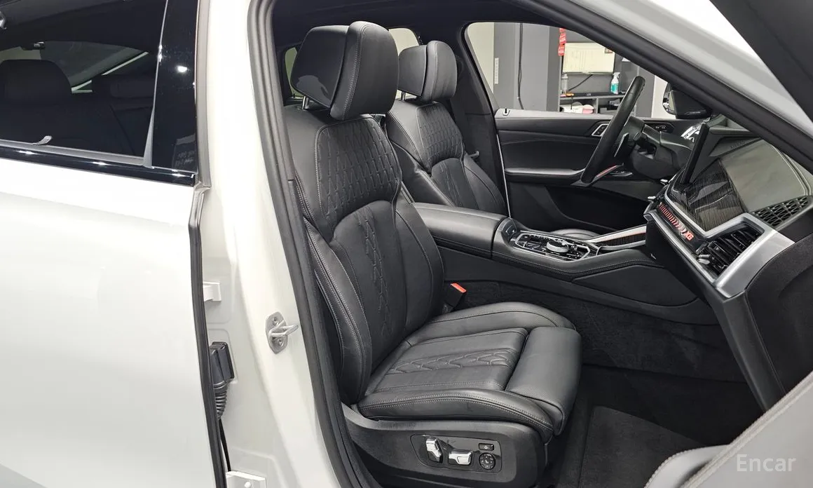 Фото 10 - BMW X6