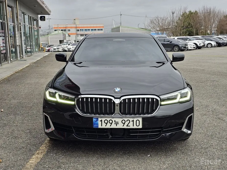 Фото 2 - BMW 5 Series