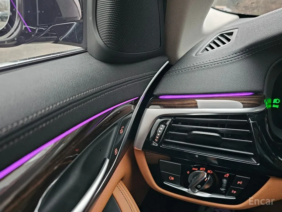 Фото 20 - BMW 5 Series