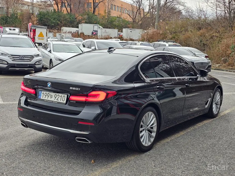 Фото 5 - BMW 5 Series