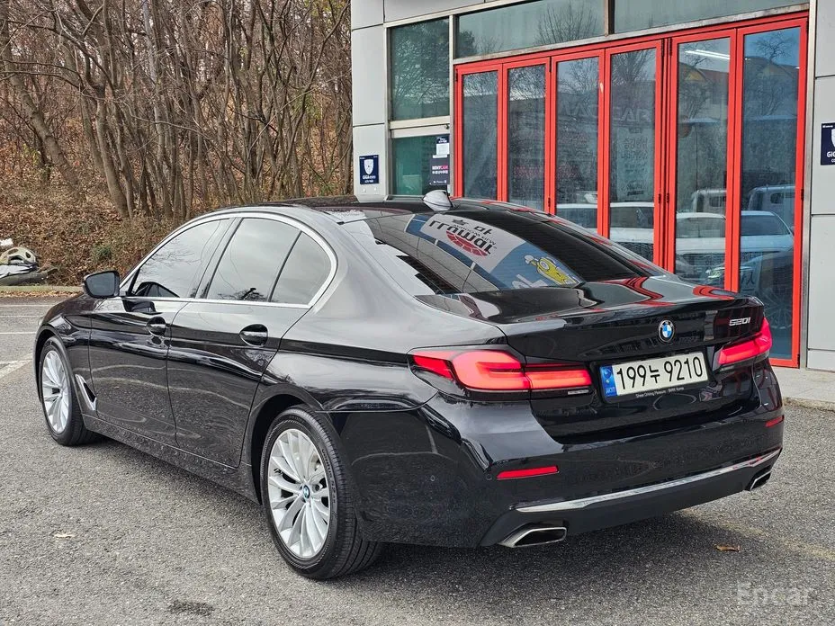 Фото 6 - BMW 5 Series