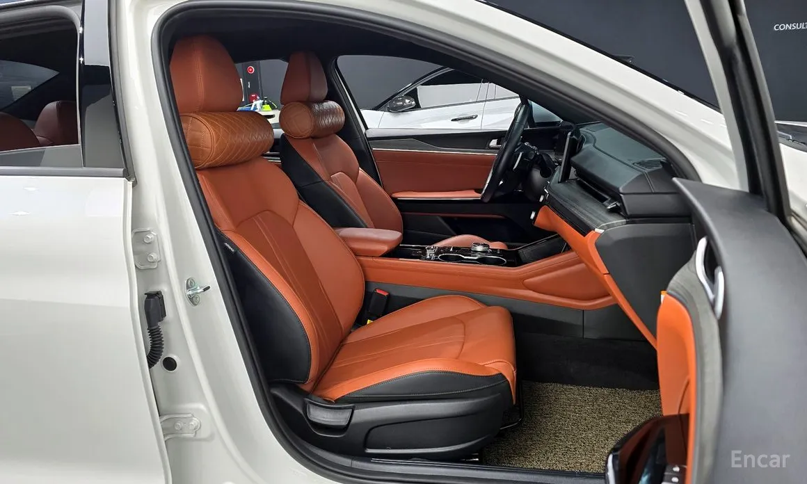 Фото 10 - Kia K5