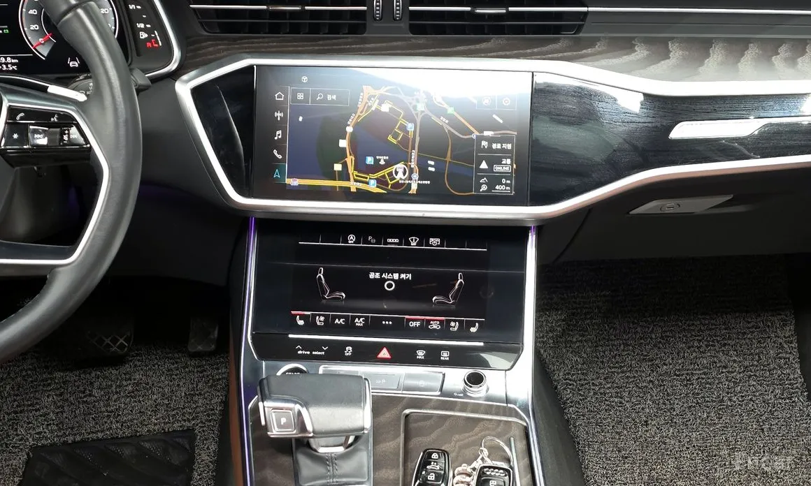 Фото 14 - Audi A6