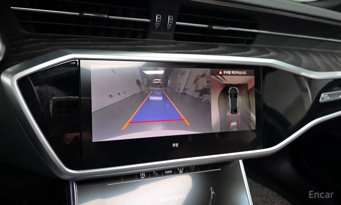 Фото 15 - Audi A6