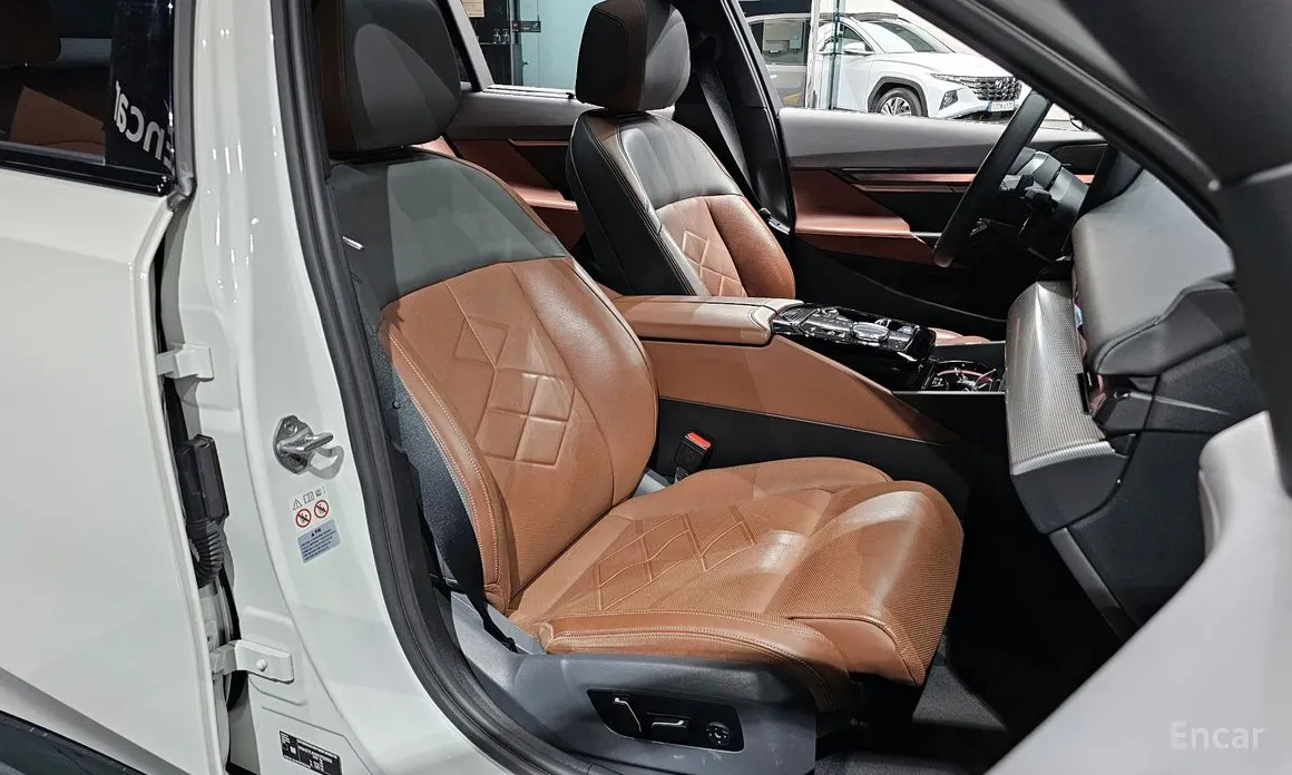 Фото 10 - BMW 5 Series