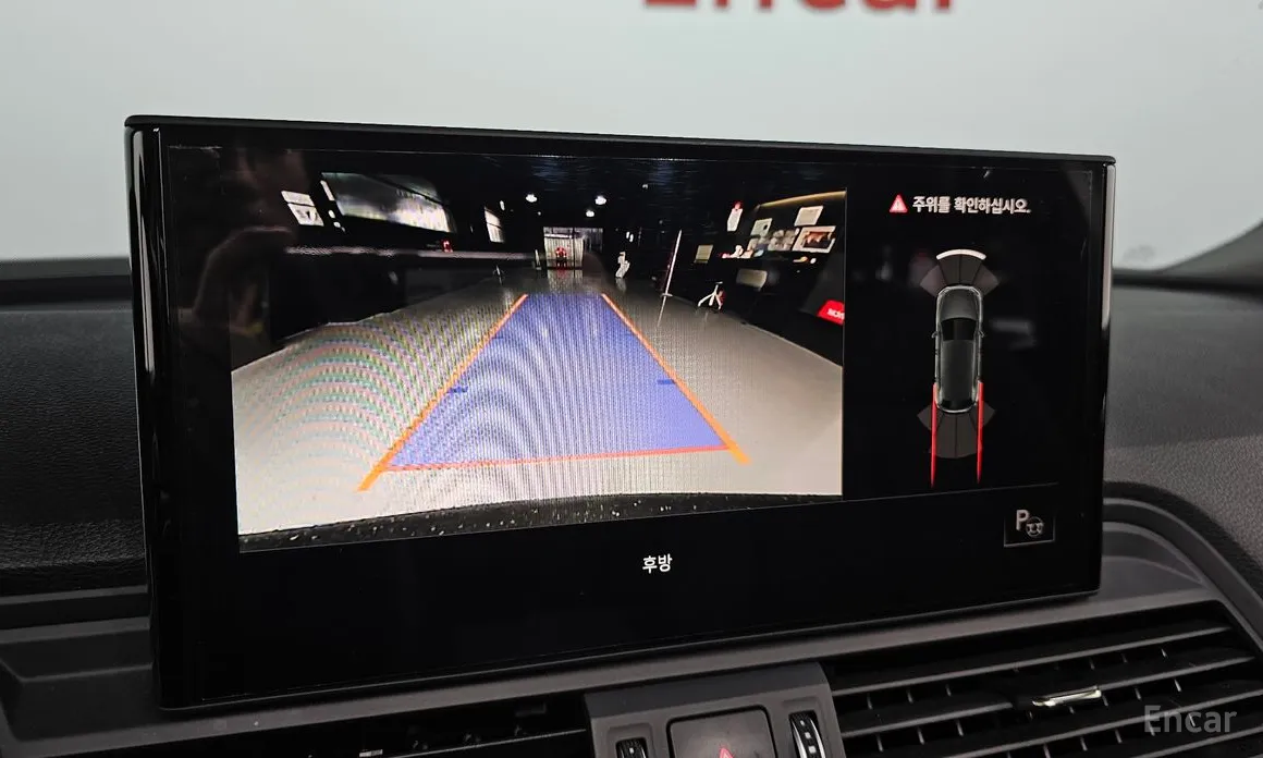 Фото 15 - Audi Q5