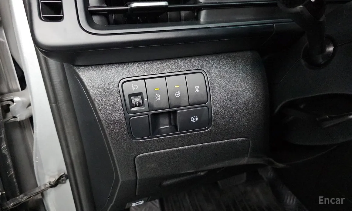 Фото 18 - Hyundai Staria