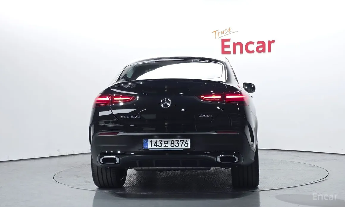 Фото 4 - Mercedes-Benz GLE-Class