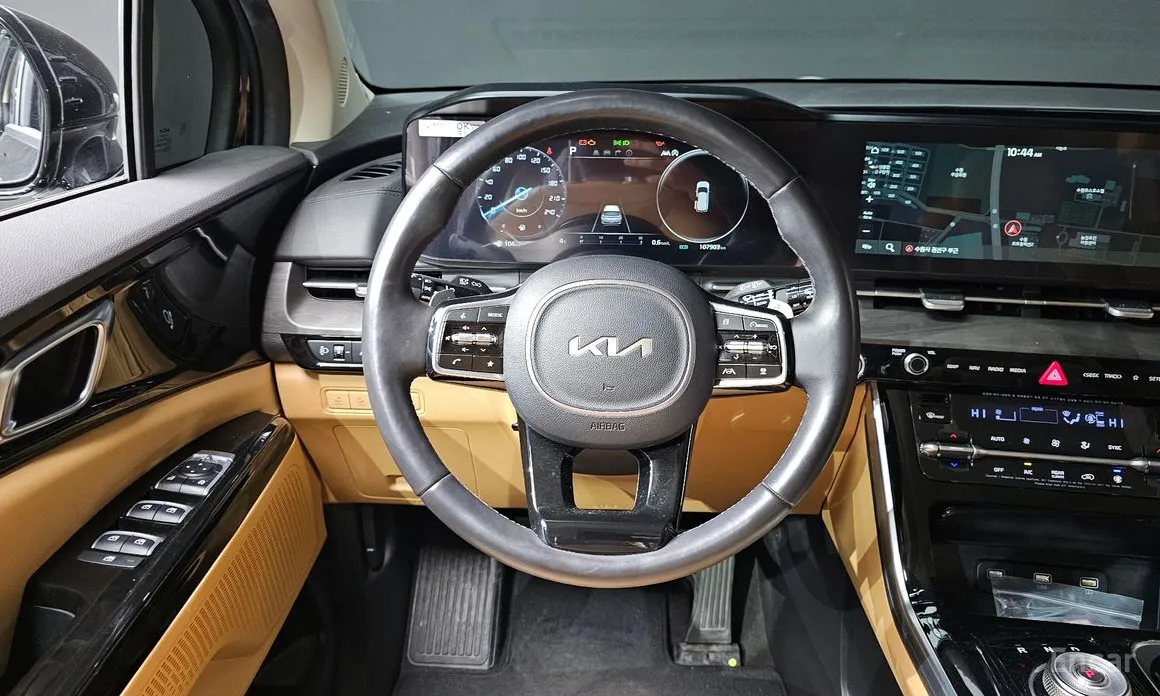 Фото 13 - Kia Carnival