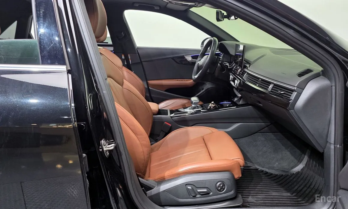 Фото 11 - Audi A4